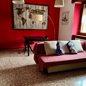 La Casa Di Marty Apartment